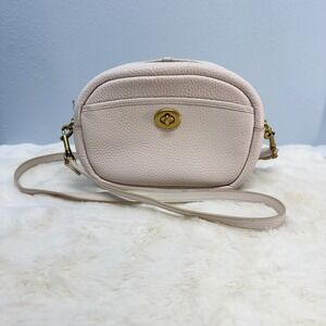 Coach C5809 Camera Bag "Chalk" Chalky White Shoulder Crossbody‎ Purse Turnlock